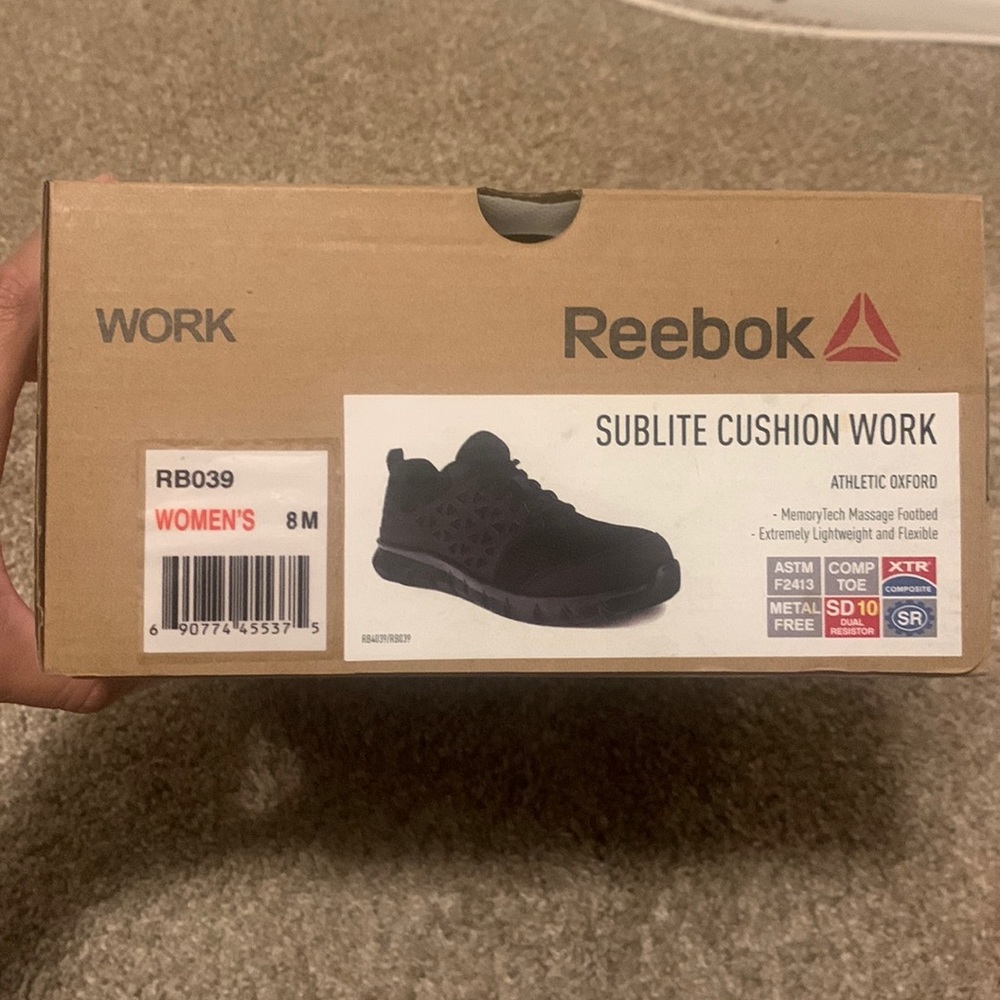 Reebok safety shoe brand new in box with tags